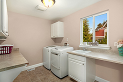 DESTINATION LYNNWOOD